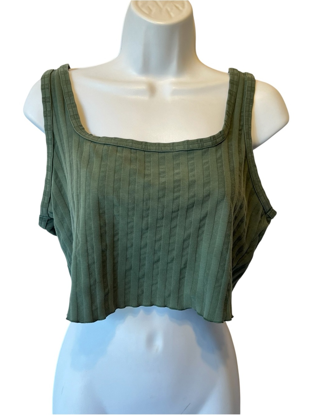Aerie Offline OG Original crop tank top L Green Ribbed knit Square neck Womens